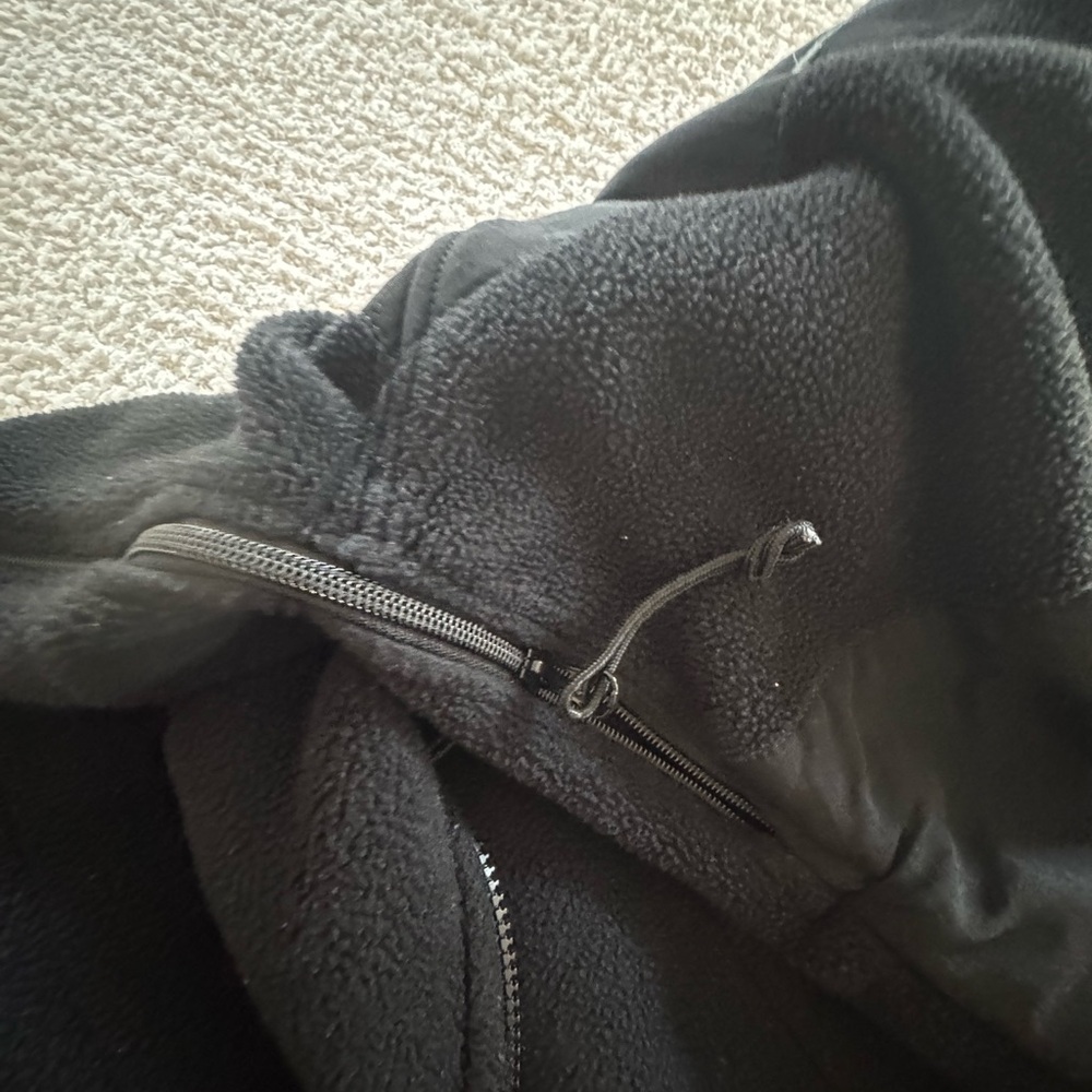 Men's Black Fleece Jacket - Picture 7 of 10
